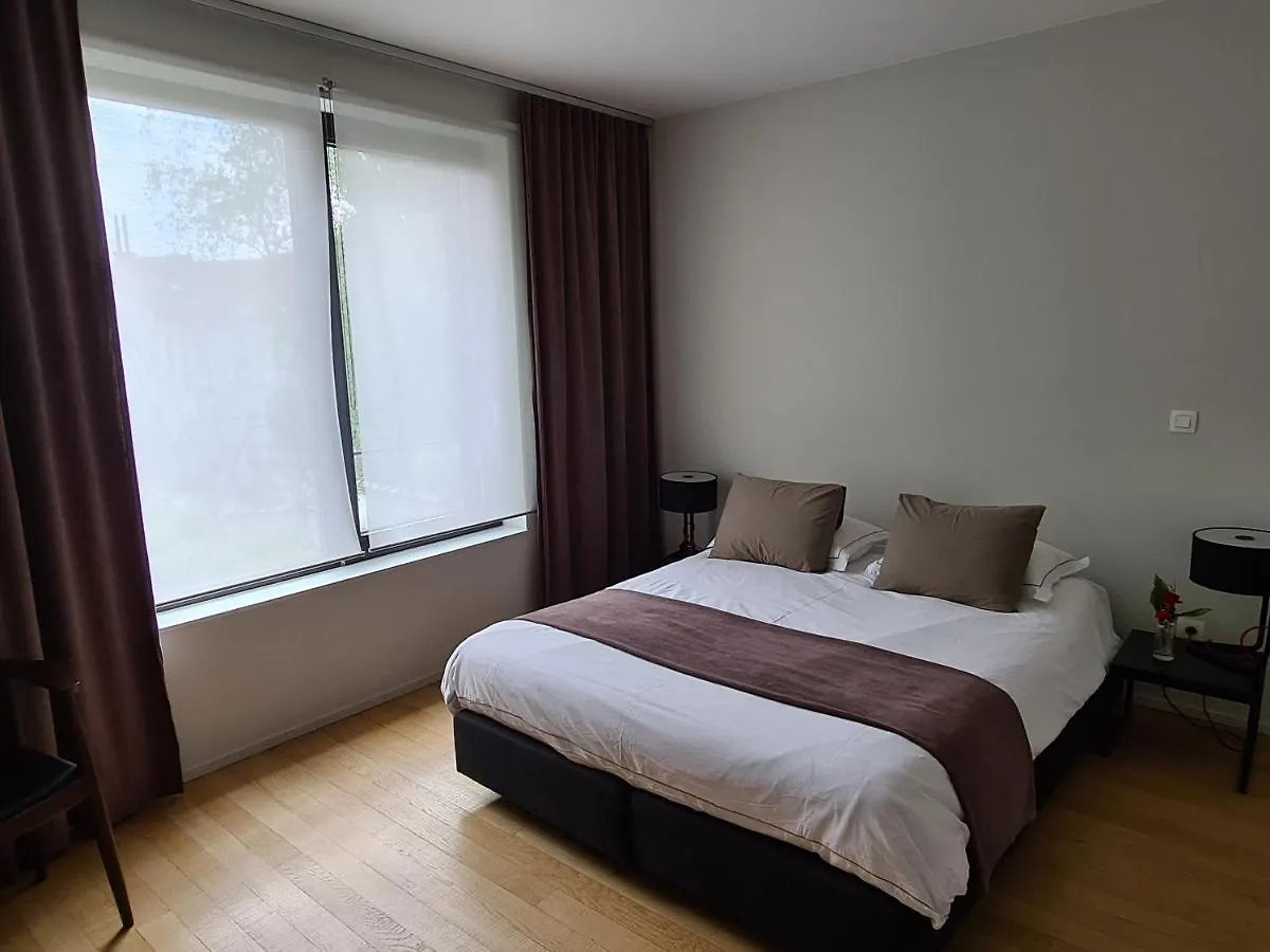 B&B A Côté du Cinquantenaire Bruxelles Belgio